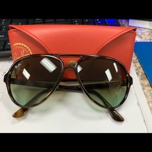 Ray-Bans Cats5000
